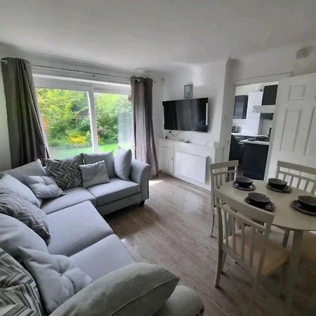 Lovely 2-Bed Apartment In Knowle Solihull Luaran gambar