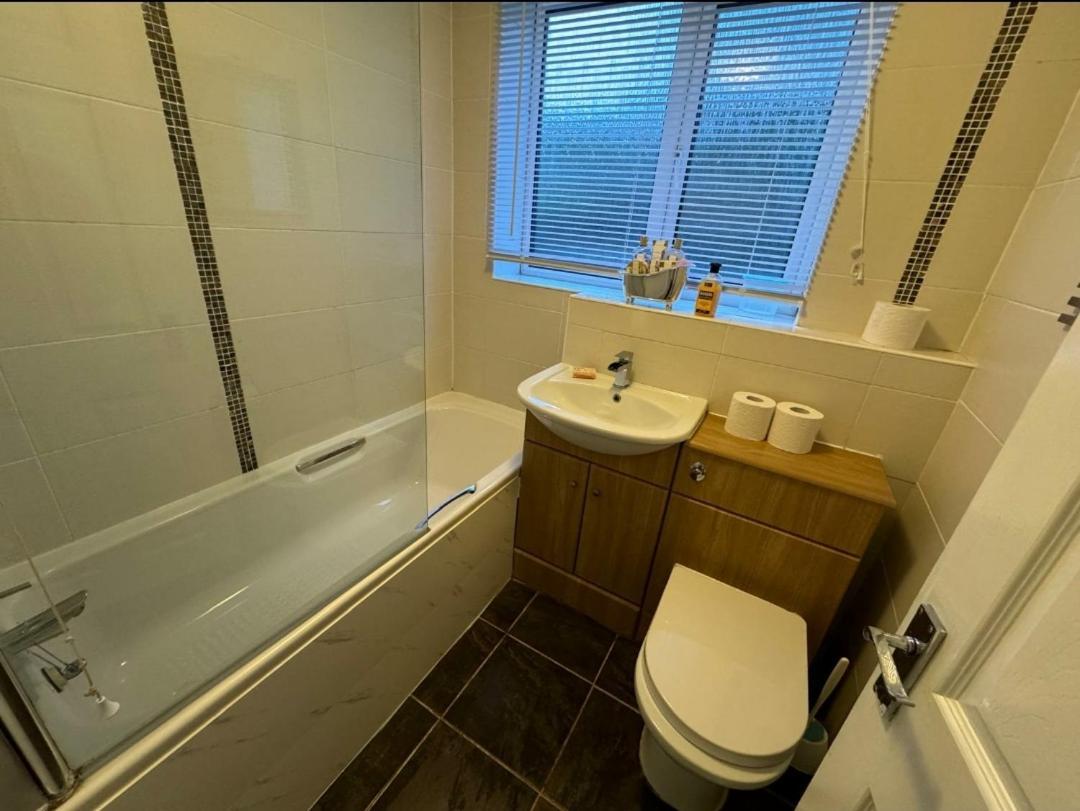 Lovely 2-Bed Apartment In Knowle Solihull Luaran gambar